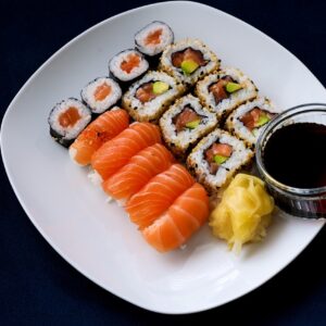 sushi, japanese cuisine, dish-6528645.jpg